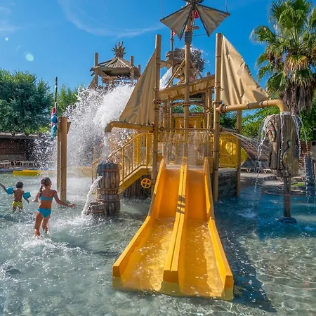 Campsite Vacanceselect Mobil Homes - Camping La Masia - Blanes *